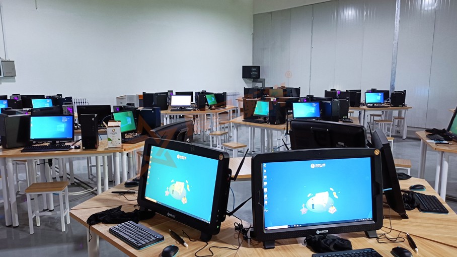 新疆石河子工程职业技术学院